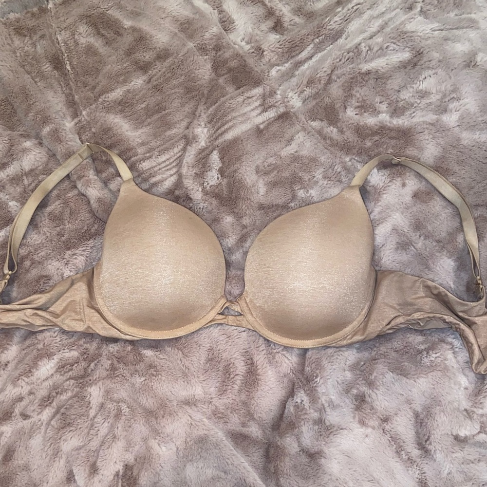 Nude Victoria Secret bra